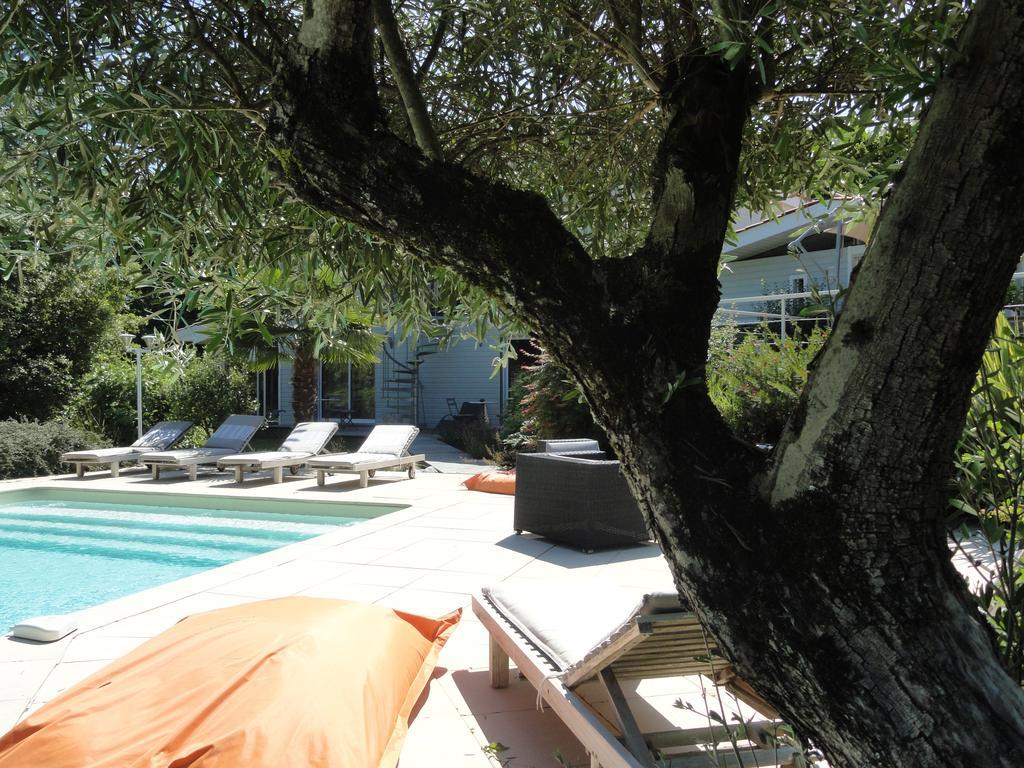B&B La Closerie 33 Sadirac Exterior foto
